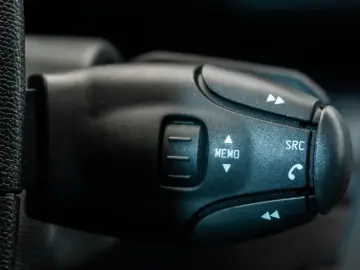 Peugeot 308 1.2 VTi Active Multimedia   AUX   Bluetooth   CD