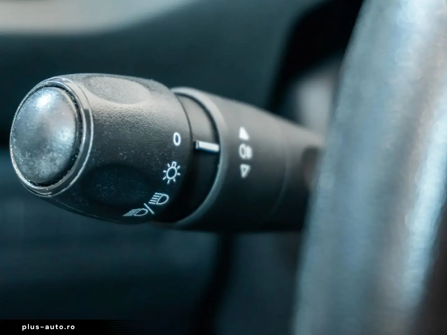 Peugeot 308 1.2 VTi Active Multimedia   AUX   Bluetooth   CD