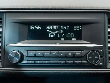 Peugeot 308 1.2 VTi Active Multimedia   AUX   Bluetooth   CD