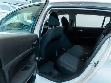 Peugeot 308 1.2 VTi Active Multimedia   AUX   Bluetooth   CD