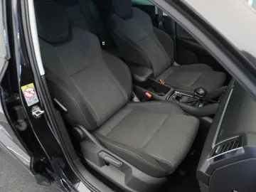 Skoda Karoq 1.6 TDI SCR DSG Style Rate Credit Leasing