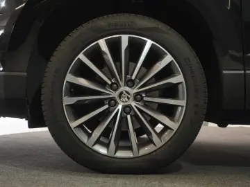 Skoda Karoq 1.6 TDI SCR DSG Style Rate Credit Leasing