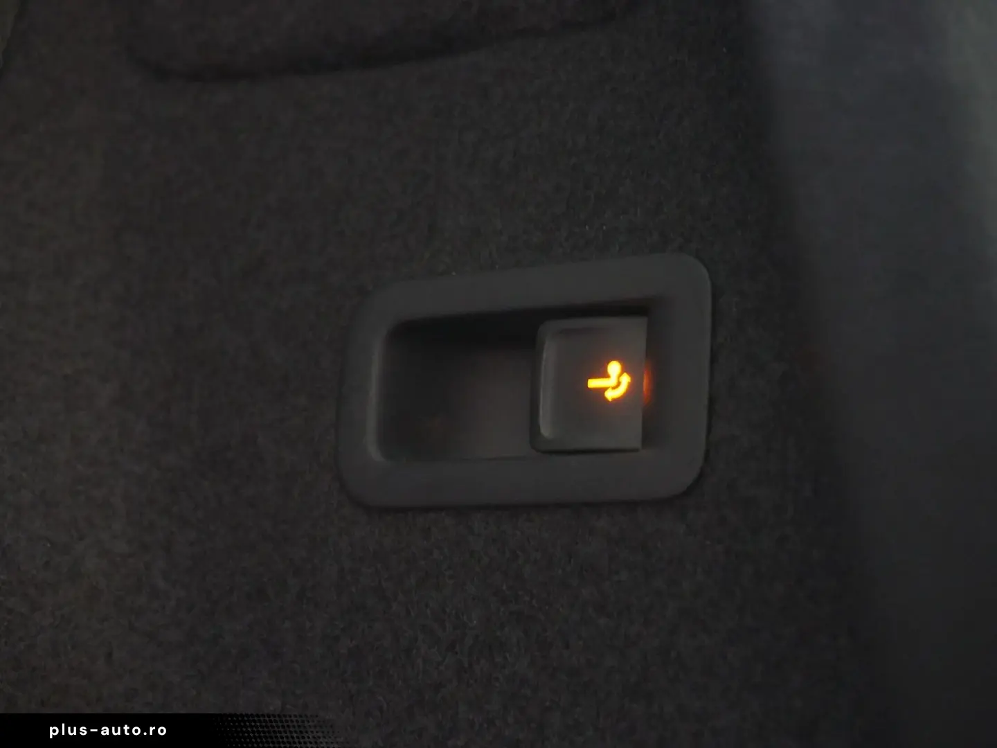 Skoda Karoq 1.6 TDI SCR DSG Style Rate Credit Leasing