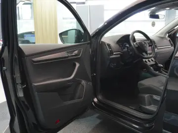 Skoda Karoq 1.6 TDI SCR DSG Style Rate Credit Leasing