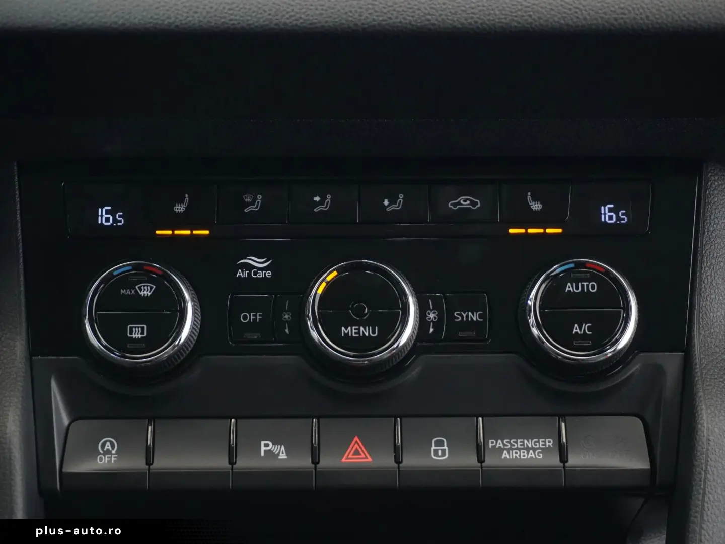 Skoda Karoq 1.6 TDI SCR DSG Style Rate Credit Leasing