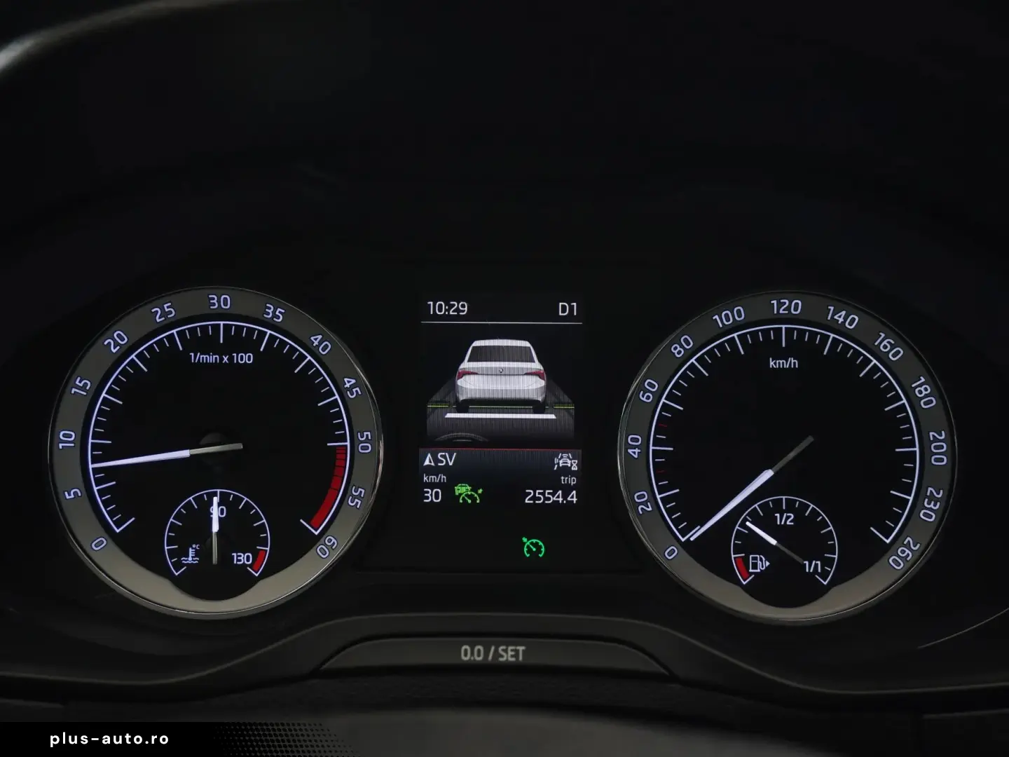 Skoda Karoq 1.6 TDI SCR DSG Style Rate Credit Leasing