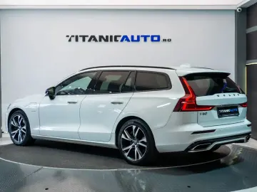 Volvo V60 T6 R-Design Hibrid Plug-In AWD RATE CREDIT LEASING