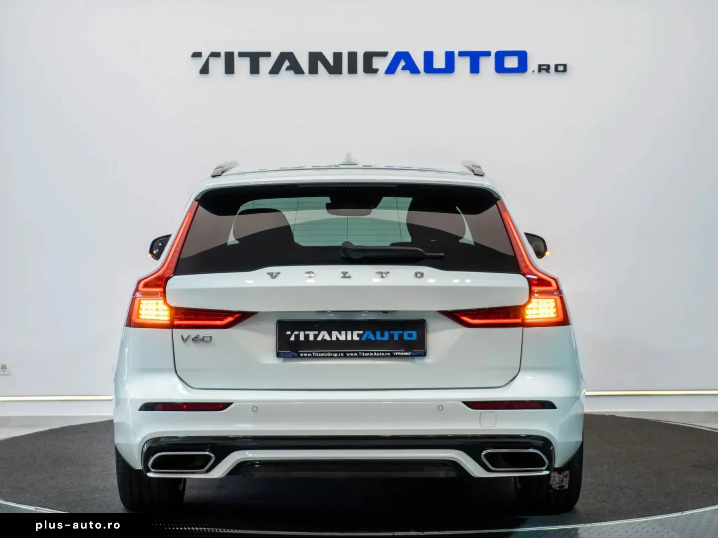 Volvo V60 T6 R-Design Hibrid Plug-In AWD RATE CREDIT LEASING