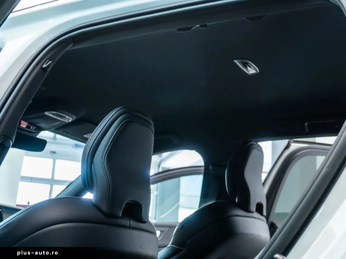 Volvo V60 T6 R-Design Hibrid Plug-In AWD RATE CREDIT LEASING