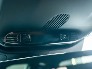 Volvo V60 T6 R-Design Hibrid Plug-In AWD RATE CREDIT LEASING