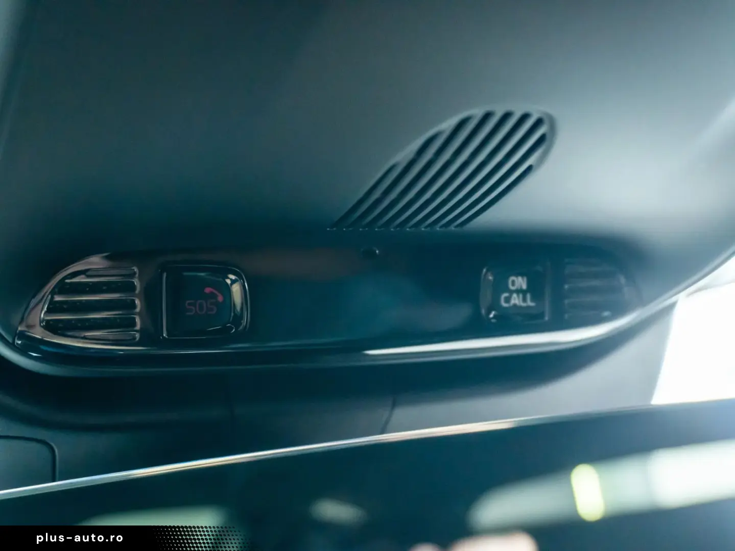 Volvo V60 T6 R-Design Hibrid Plug-In AWD RATE CREDIT LEASING