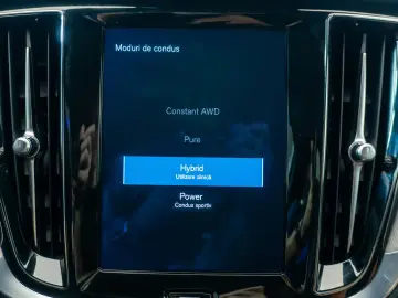 Volvo V60 T6 R-Design Hibrid Plug-In AWD RATE CREDIT LEASING