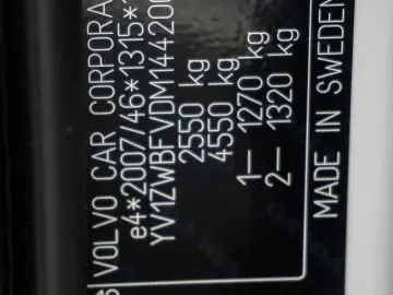 Volvo V60 T6 R-Design Hibrid Plug-In AWD RATE CREDIT LEASING