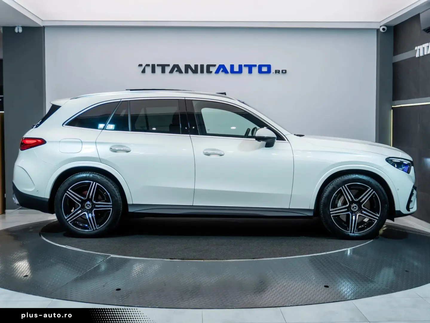 Mercedes-Benz GLC 220 d 4MATIC • 2.0 •  Off-Roader • AMG Lin