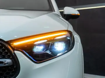 Mercedes-Benz GLC 220 d 4MATIC • 2.0 •  Off-Roader • AMG Lin