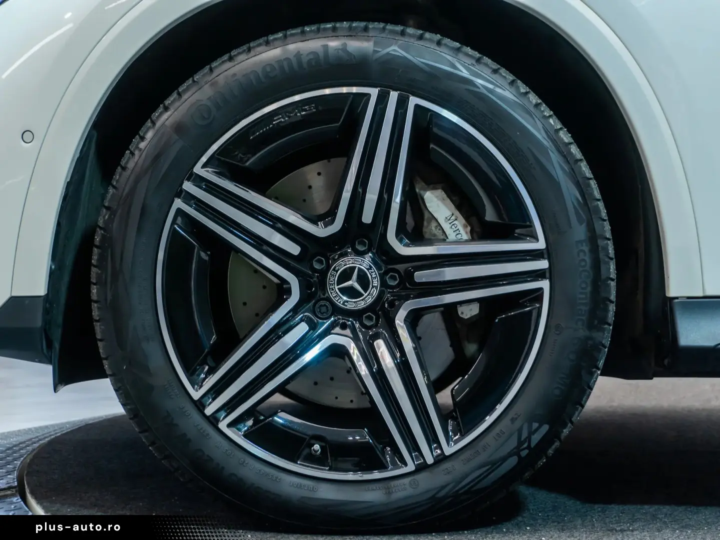 Mercedes-Benz GLC 220 d 4MATIC • 2.0 •  Off-Roader • AMG Lin