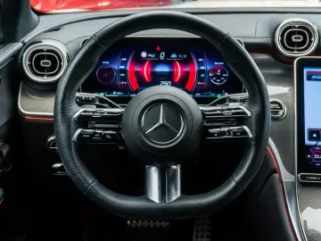 Mercedes-Benz GLC 220 d 4MATIC • 2.0 •  Off-Roader • AMG Lin