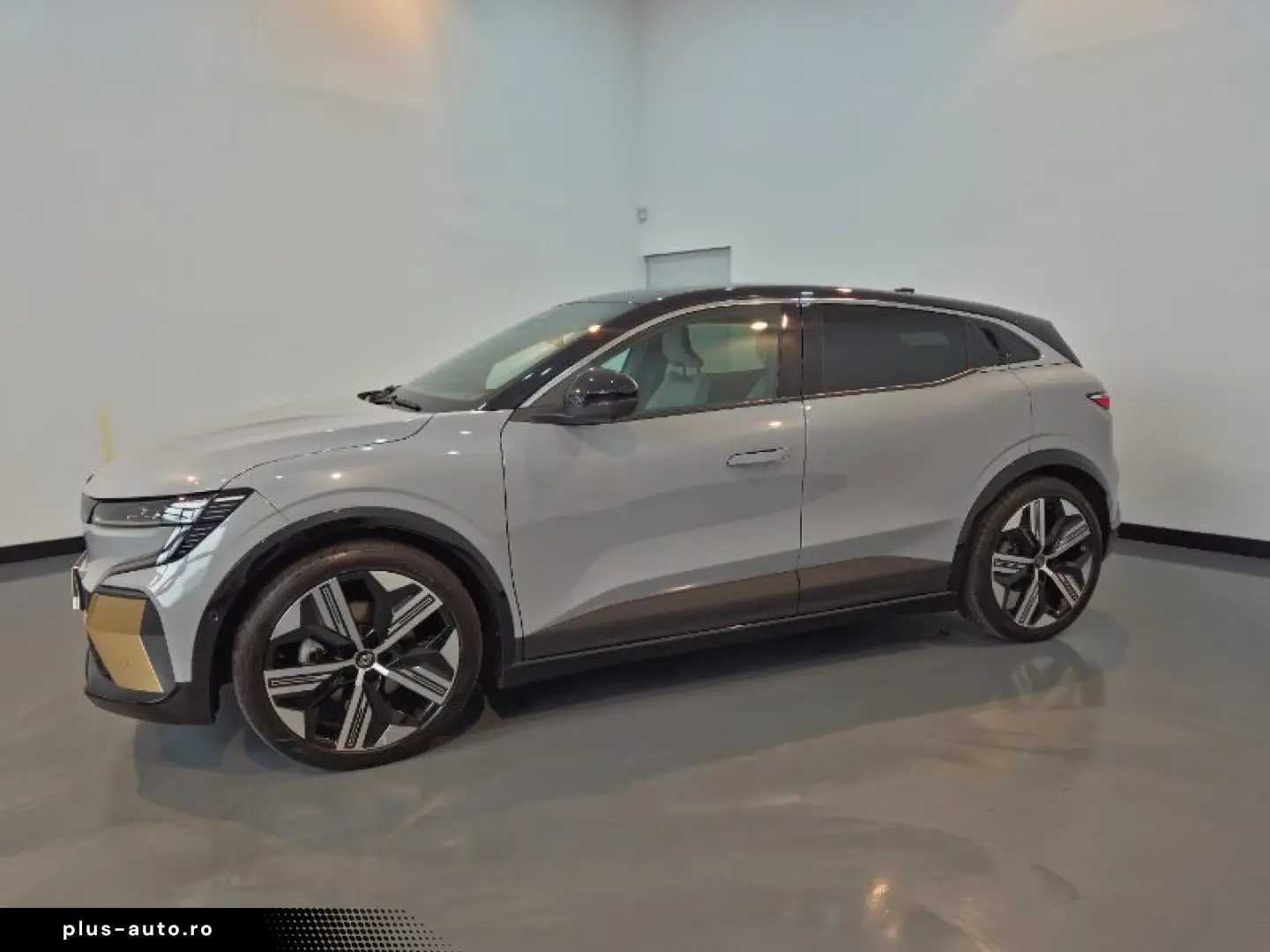 RENAULT MEGANE E-TECH EV60 220cp iconic optimum charge