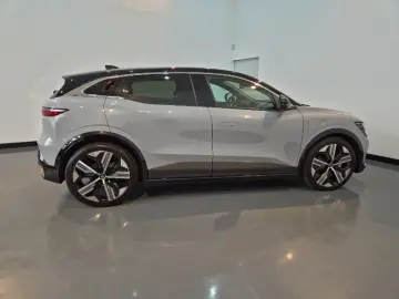 RENAULT MEGANE E-TECH EV60 220cp iconic optimum charge