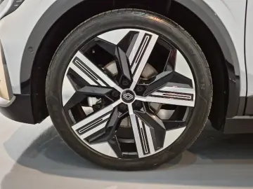 RENAULT MEGANE E-TECH EV60 220cp iconic optimum charge