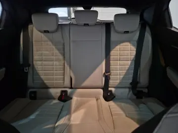 RENAULT MEGANE E-TECH EV60 220cp iconic optimum charge