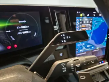 RENAULT MEGANE E-TECH EV60 220cp iconic optimum charge