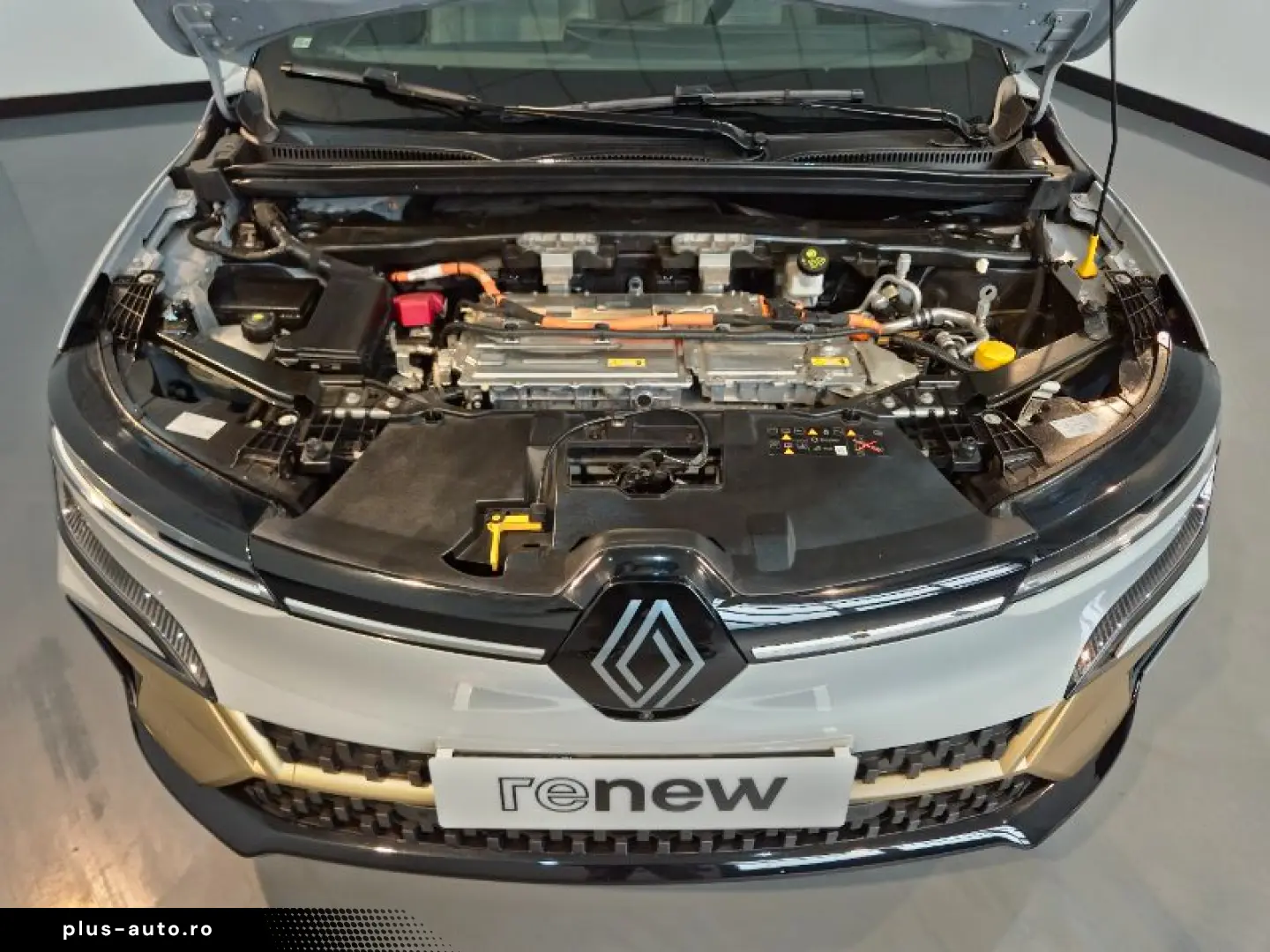 RENAULT MEGANE E-TECH EV60 220cp iconic optimum charge