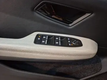 RENAULT MEGANE E-TECH EV60 220cp iconic optimum charge