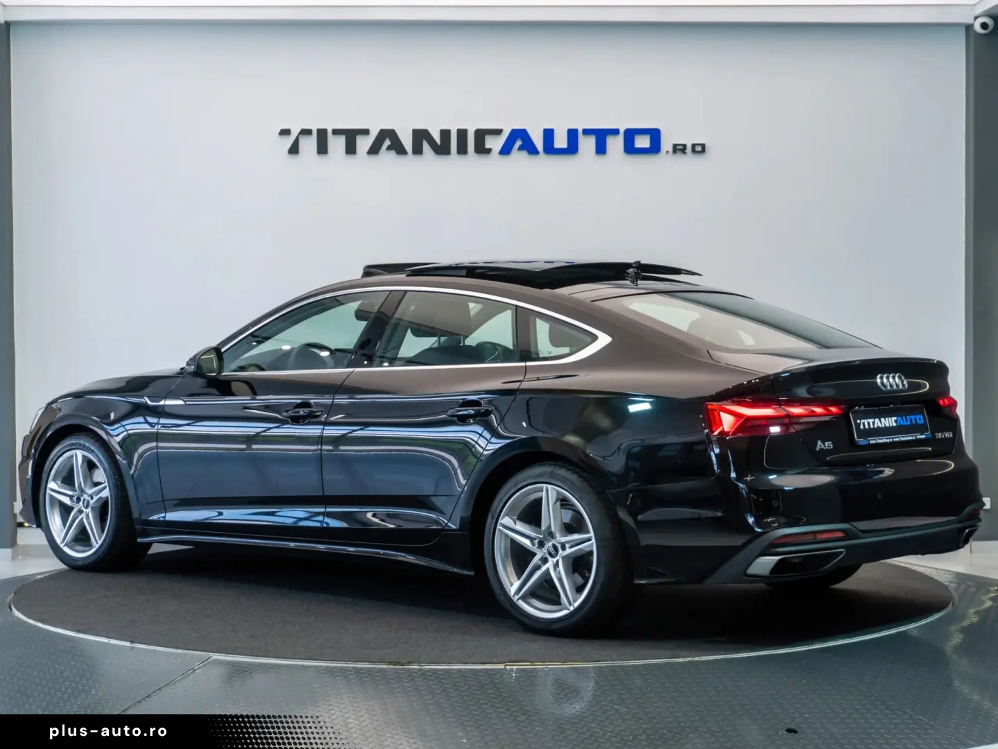 Audi A5 Sportback 30 TDI Mild-Hybrid Panoramic Rate Credit L