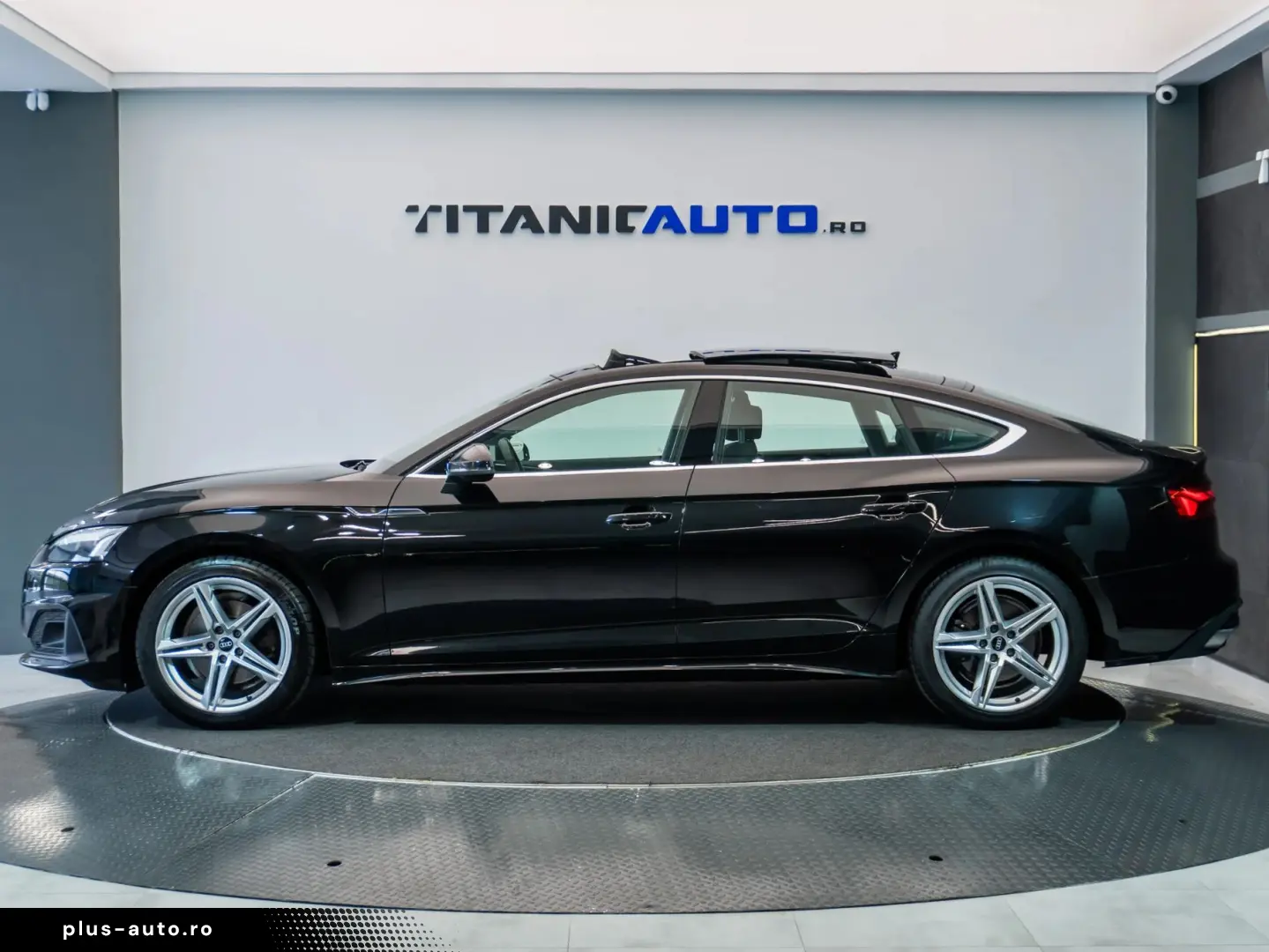 Audi A5 Sportback 30 TDI Mild-Hybrid Panoramic Rate Credit L