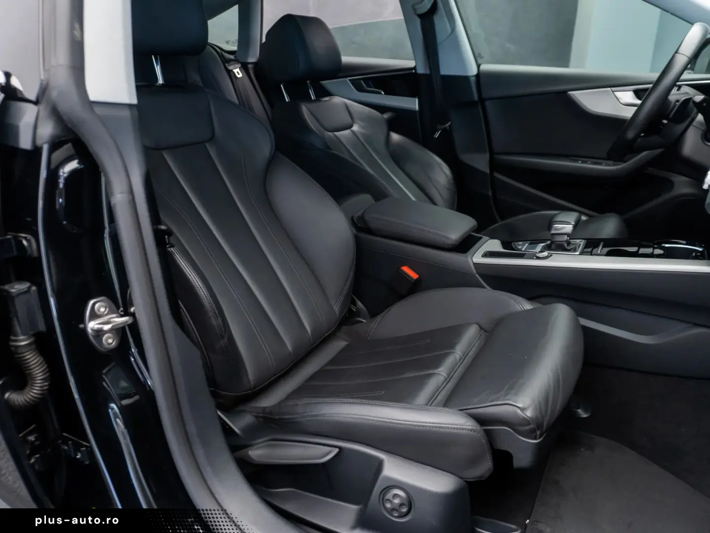 Audi A5 Sportback 30 TDI Mild-Hybrid Panoramic Rate Credit L