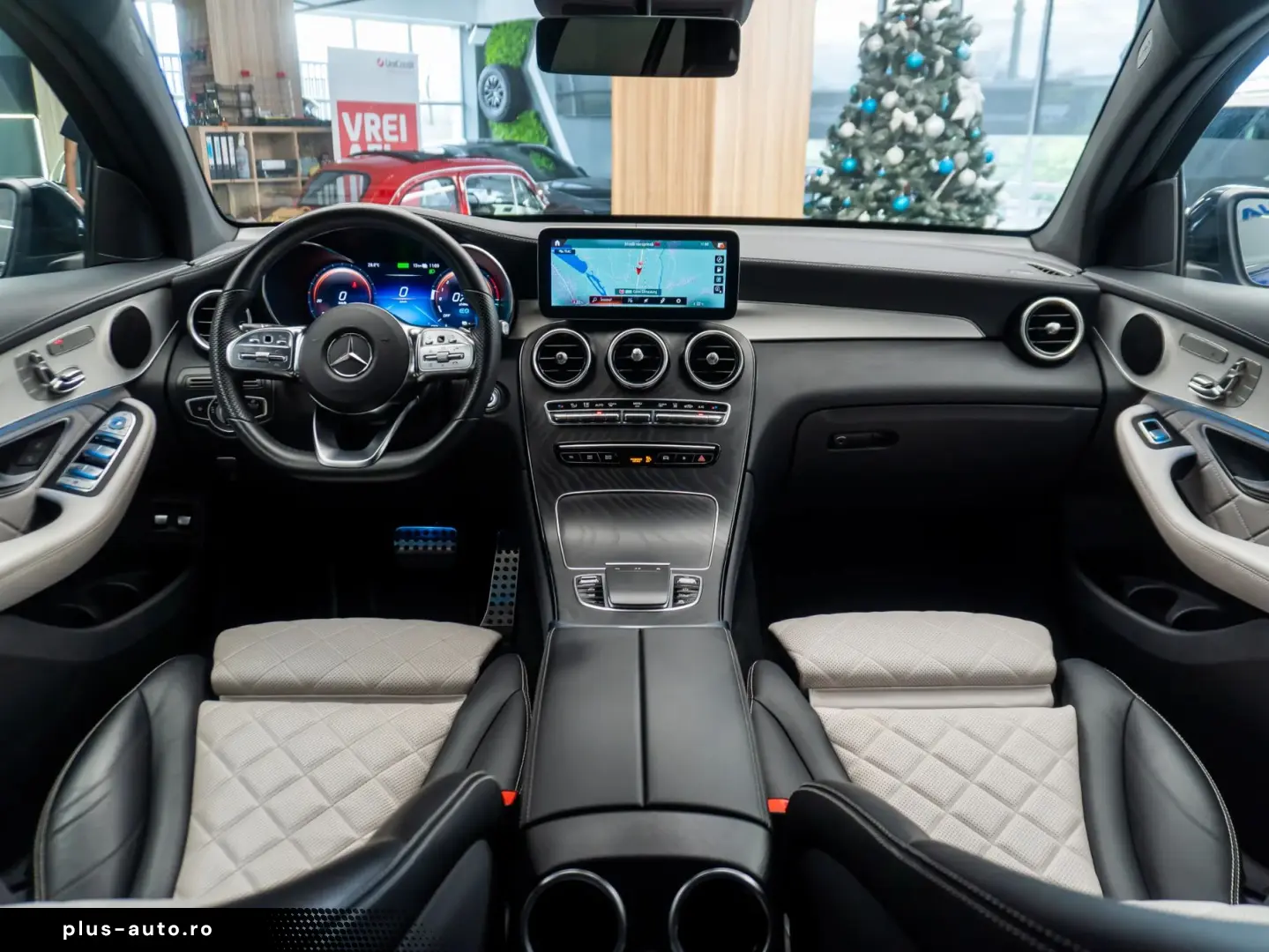 Mercedes-Benz GLC 300e 4 Matic Coupe AMG Camere 360  Leasing