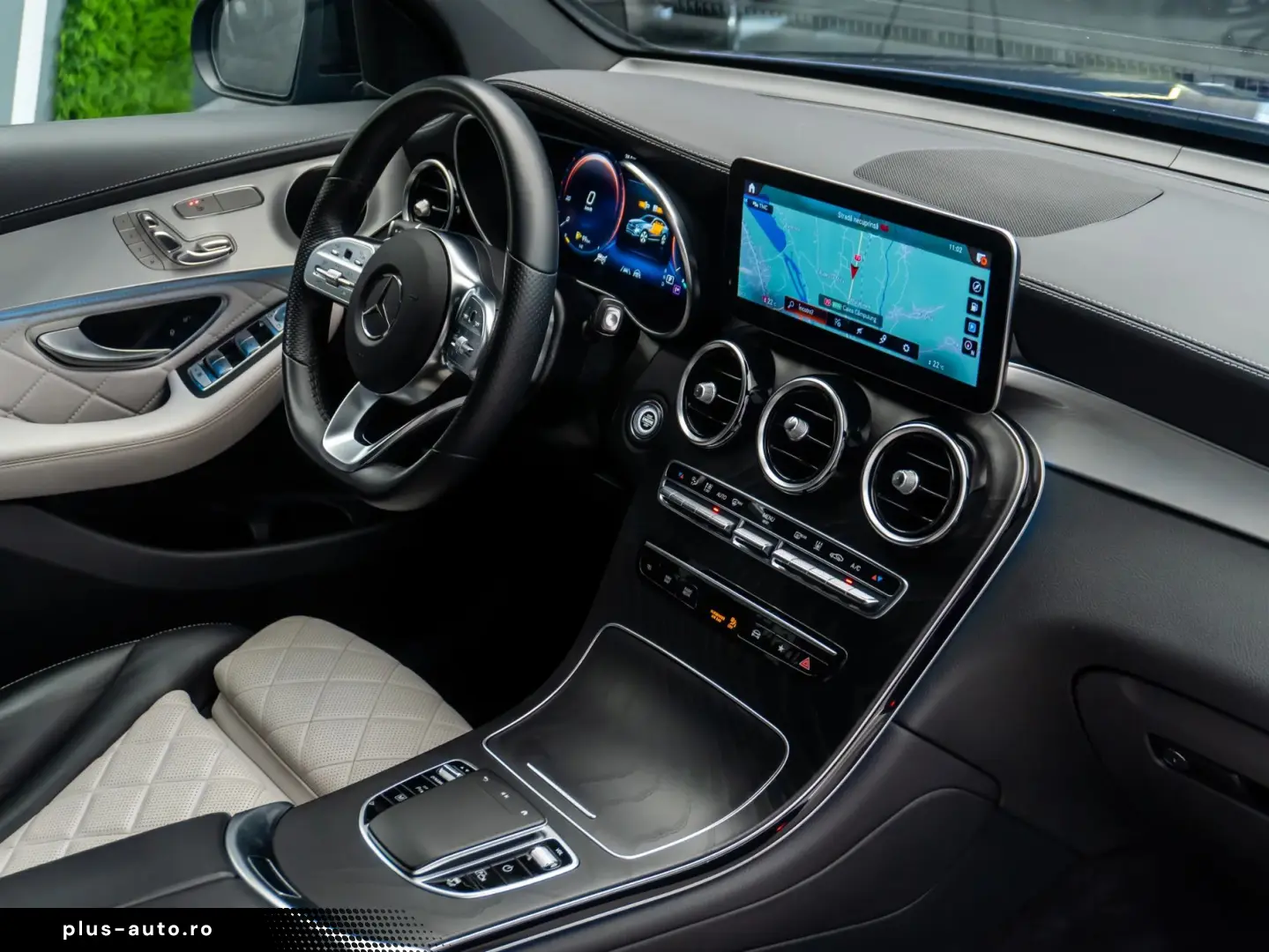 Mercedes-Benz GLC 300e 4 Matic Coupe AMG Camere 360  Leasing