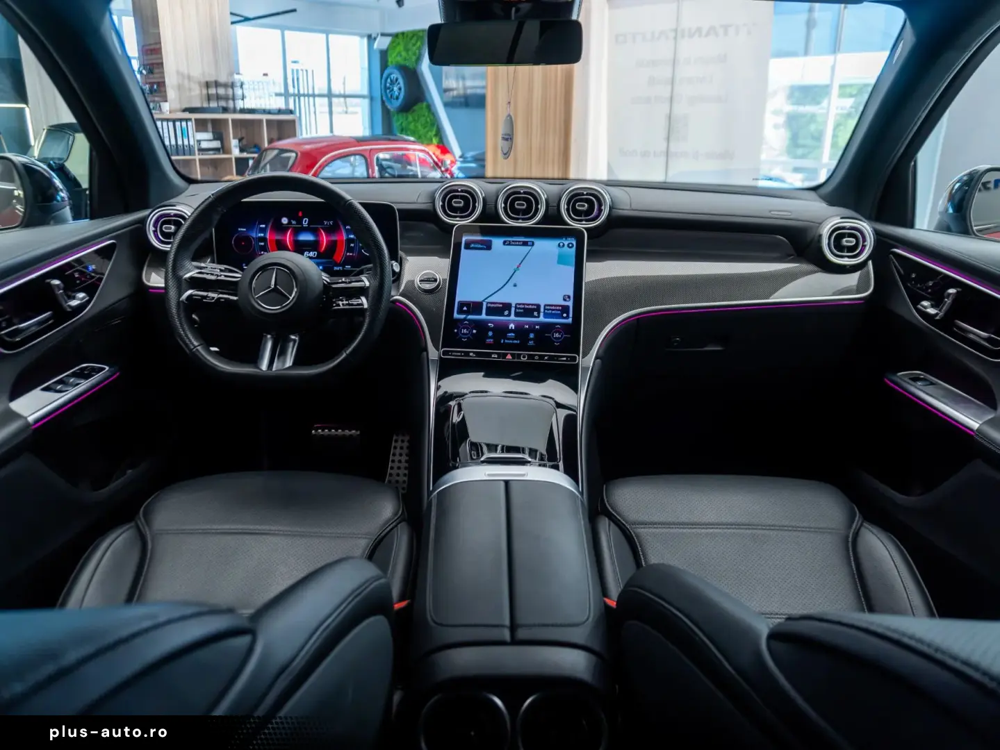 Mercedes-Benz GLC 300 4MATIC • 2.0 Mild Hybrid • AMG Line •