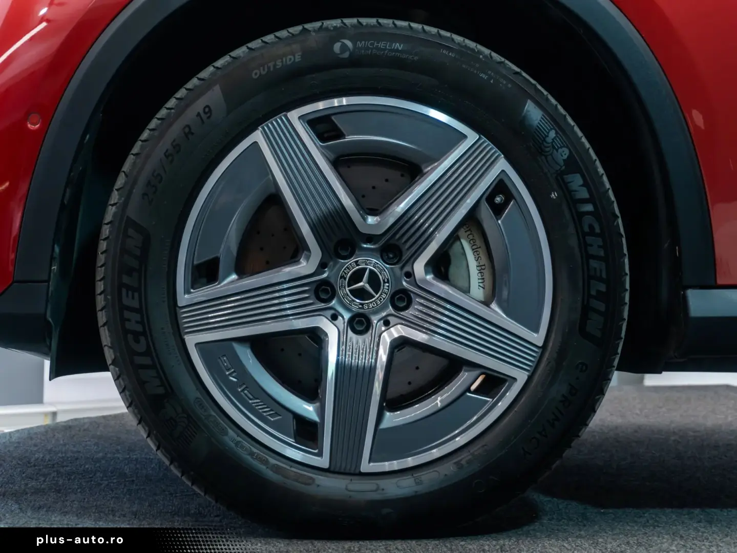 Mercedes-Benz GLC 300 4MATIC • 2.0 Mild Hybrid • AMG Line •