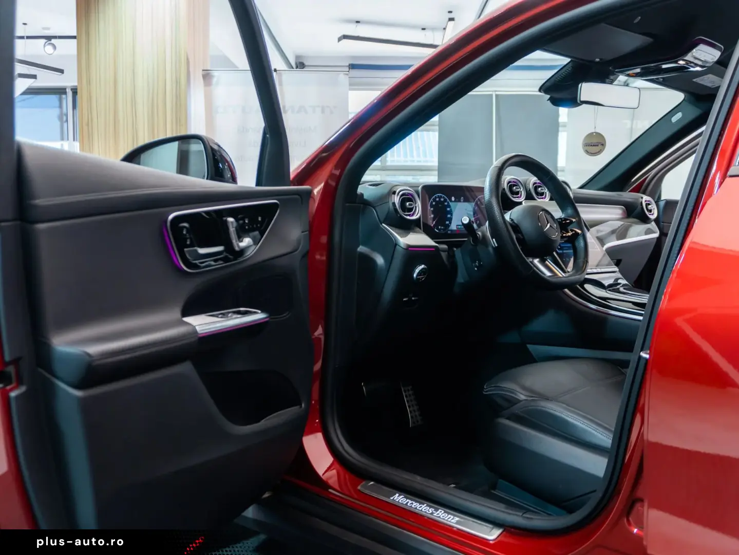 Mercedes-Benz GLC 300 4MATIC • 2.0 Mild Hybrid • AMG Line •