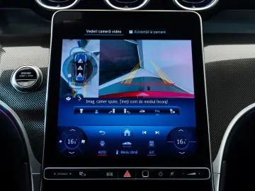 Mercedes-Benz GLC 300 4MATIC • 2.0 Mild Hybrid • AMG Line •