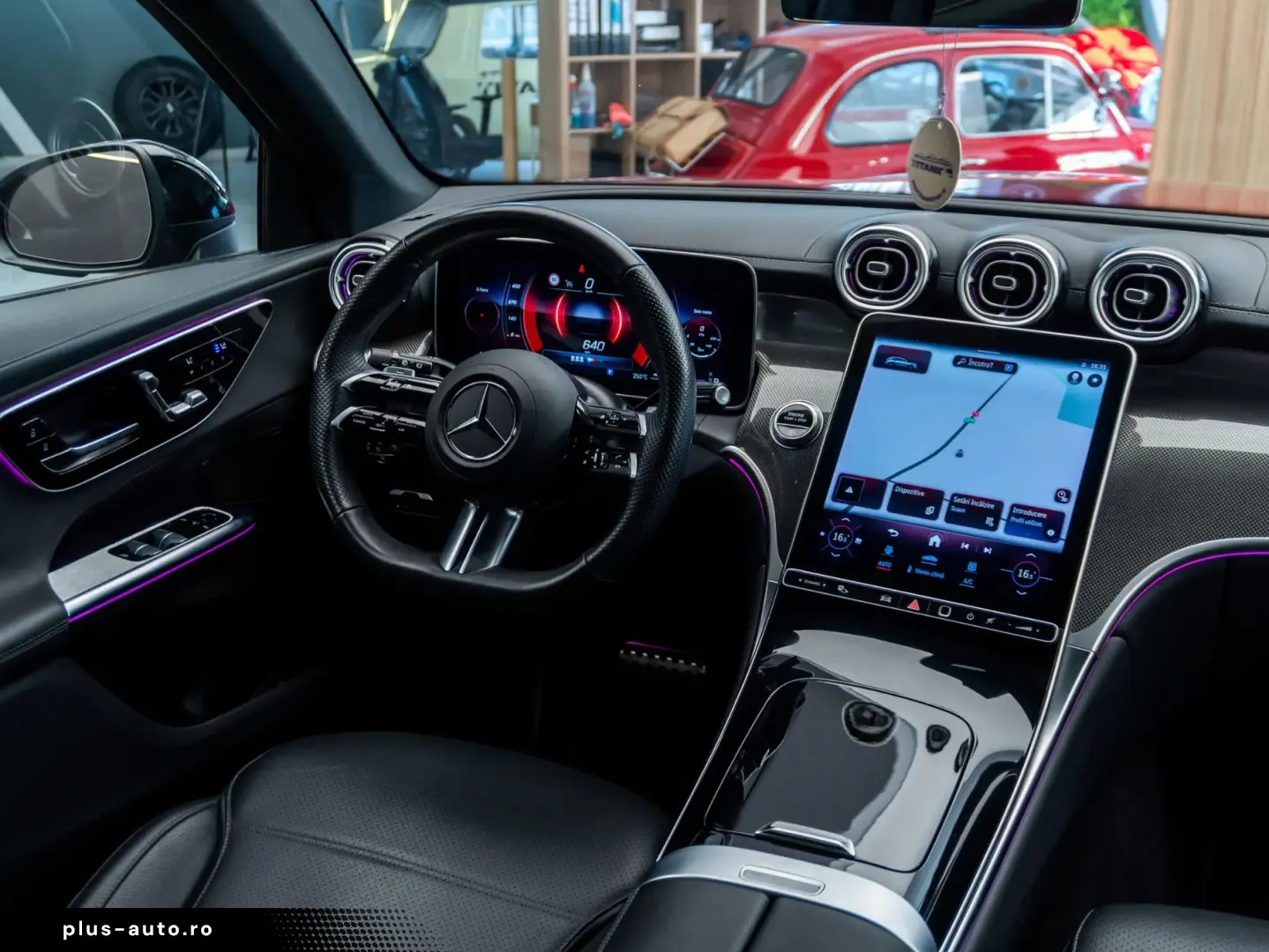 Mercedes-Benz GLC 300 4MATIC • 2.0 Mild Hybrid • AMG Line •