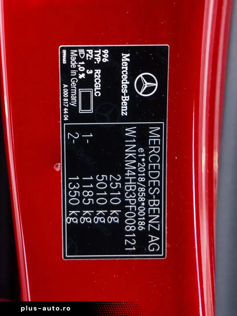 Mercedes-Benz GLC 300 4MATIC • 2.0 Mild Hybrid • AMG Line •