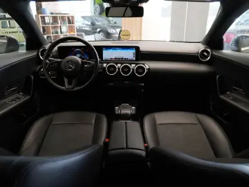 Mercedes-Benz Cla-180 Gen-C118-2019