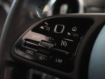 Mercedes-Benz Cla-180 Gen-C118-2019