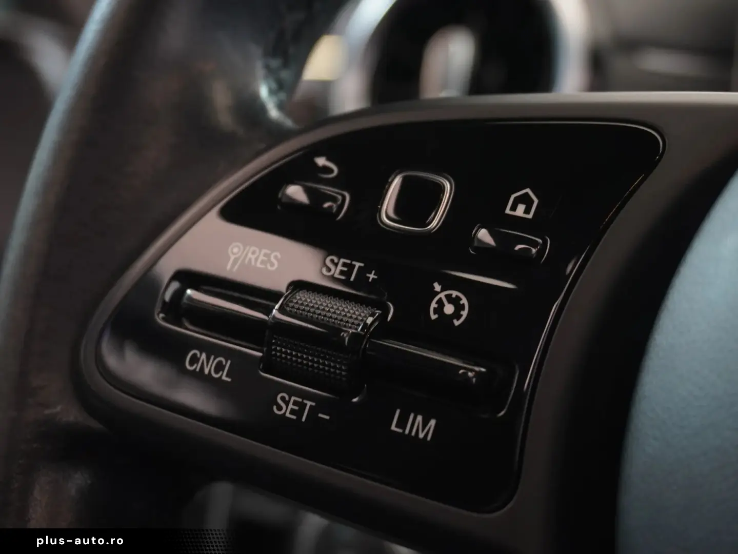 Mercedes-Benz Cla-180 Gen-C118-2019