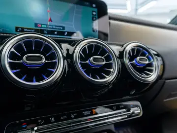 Mercedes-Benz A-35-Amg Gen-W177-V177-2018