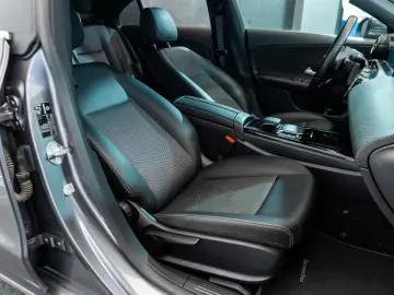 Mercedes-Benz Cla-180 Gen-C118-2019