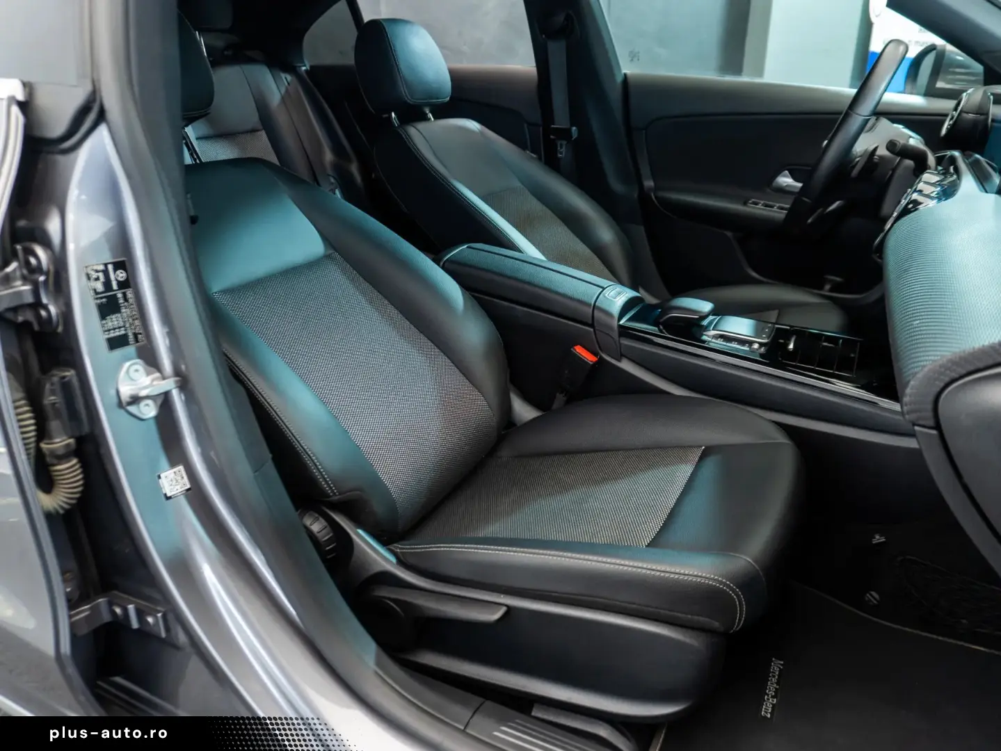 Mercedes-Benz Cla-180 Gen-C118-2019