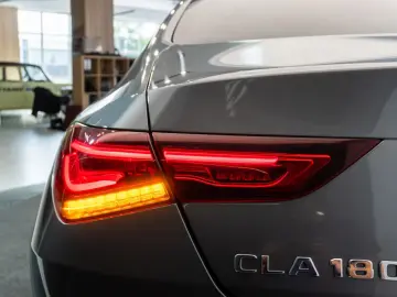 Mercedes-Benz Cla-180 Gen-C118-2019