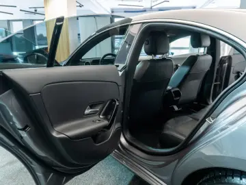 Mercedes-Benz Cla-180 Gen-C118-2019