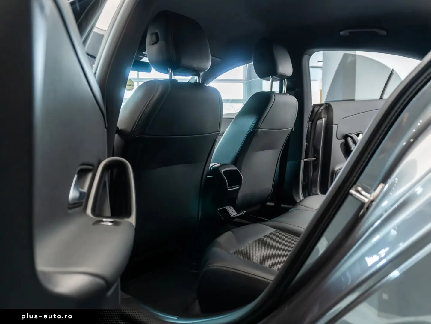 Mercedes-Benz Cla-180 Gen-C118-2019