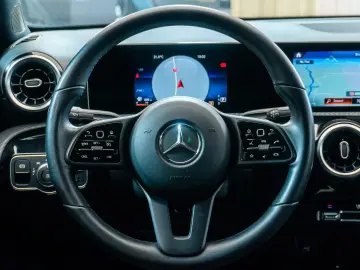 Mercedes-Benz Cla-180 Gen-C118-2019