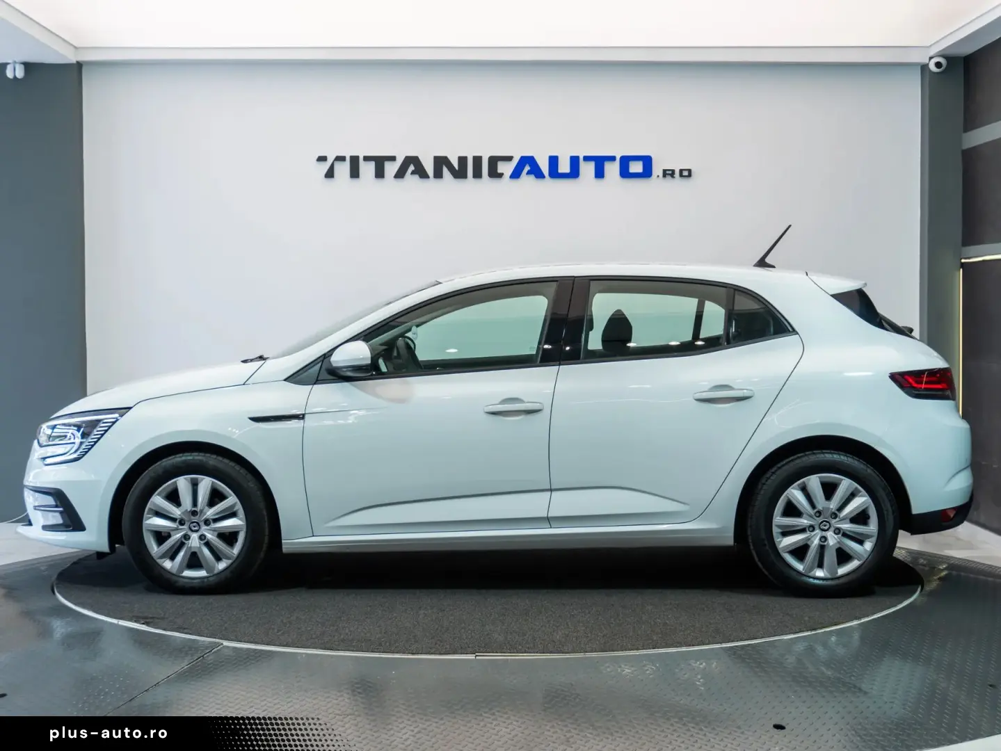 Renault Megane 4 1.0 TCE 114 CP Facelift Faruri LED Senzori